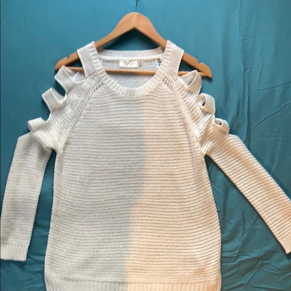 RD Style Tops - RD style, in great condition, nwot